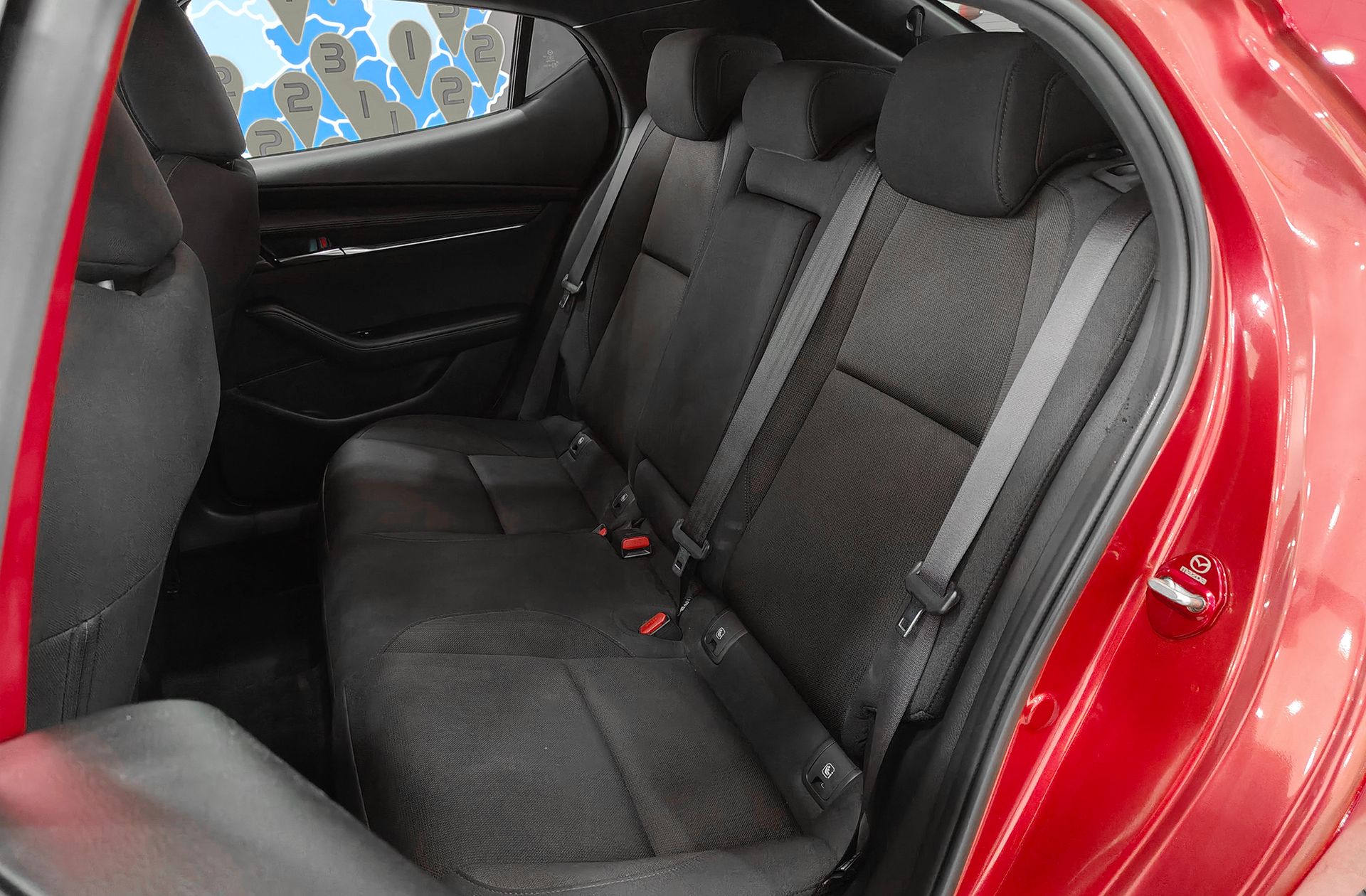 Mazda Mazda3 2.0 Skyactiv-G Zenith - foto 12