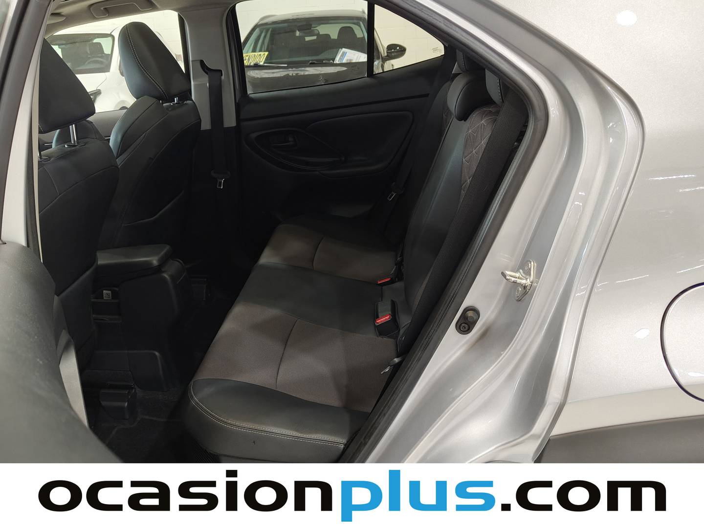 Foto asientos traseros Toyota Yaris Cross Toyota Yaris Cross 120H Style (116 CV)