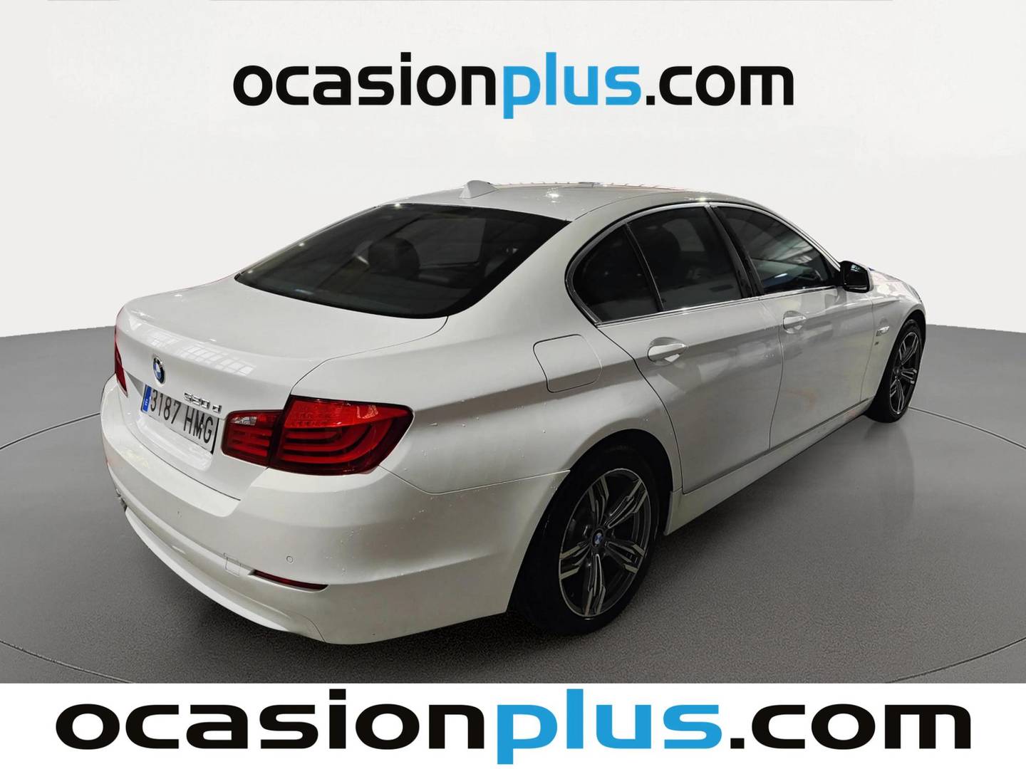 Foto trasera BMW Serie 5 BMW Serie 5 520d (184 CV) Pack M derecha