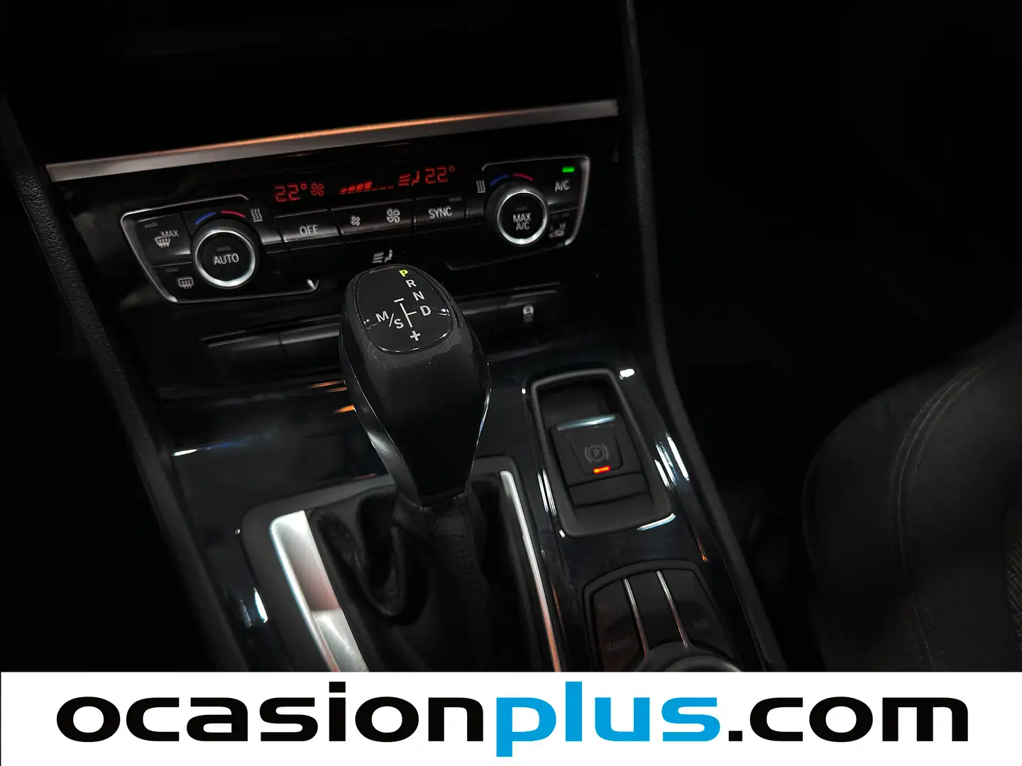 Foto BMW Serie 2 Active Tourer BMW Serie 2 218d Active Tourer  (150 CV)