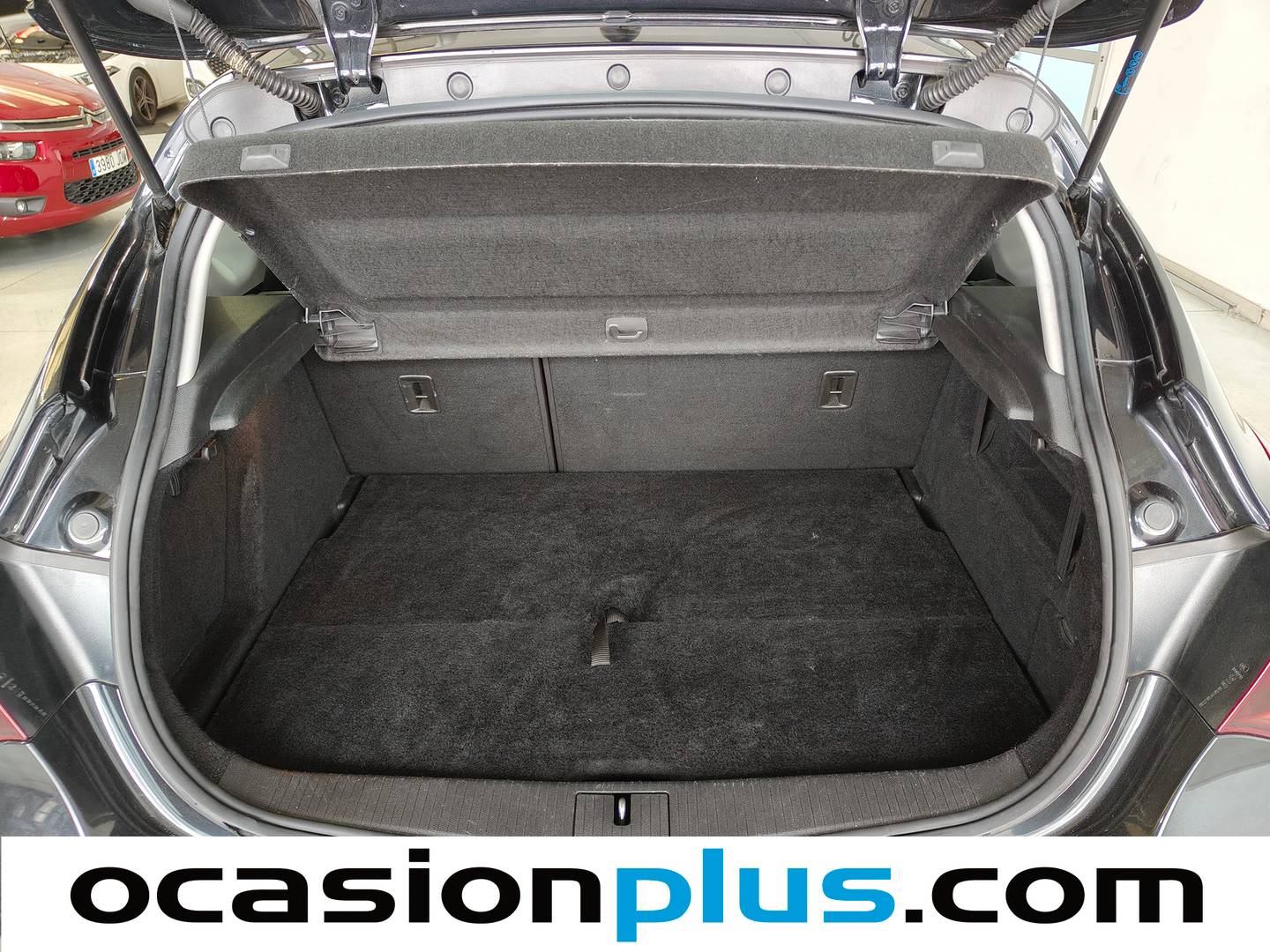 Fotos maletero Opel Astra Opel Astra 1.7 CDTI S&S Excellence (130 CV)