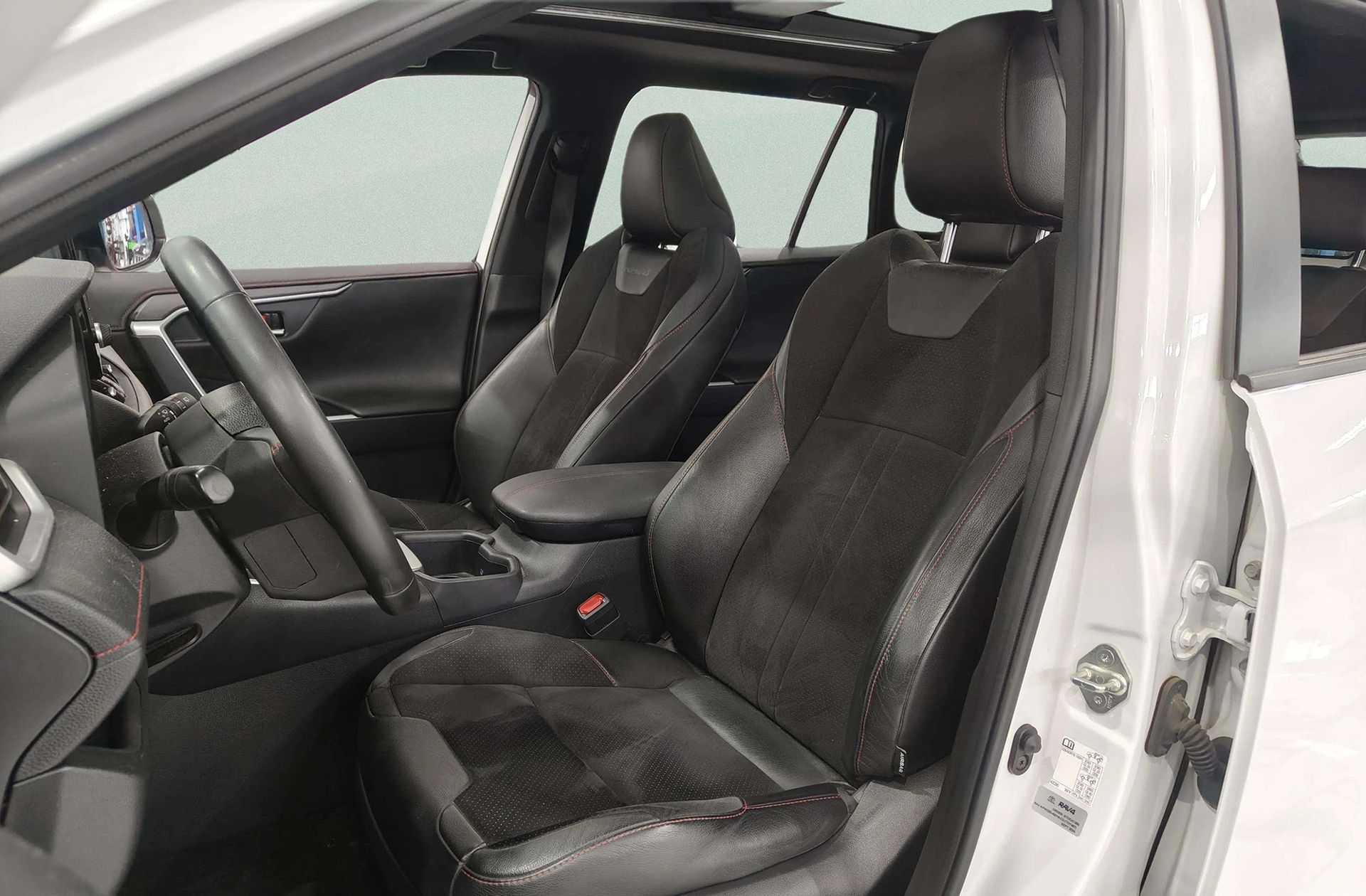 Toyota RAV4 2.5l PLUG-IN 300PH Style Plus e-CVT - foto 12