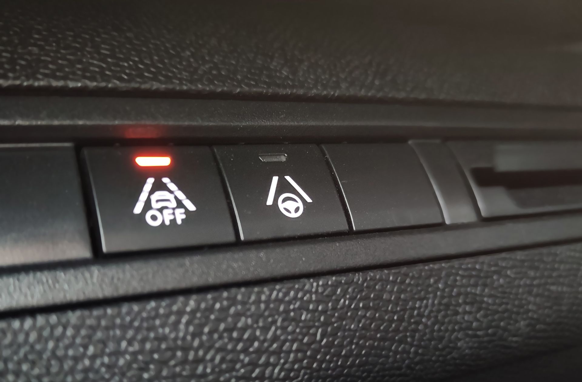 Peugeot 3008 BlueHDi 130 GT EAT8 - foto 19