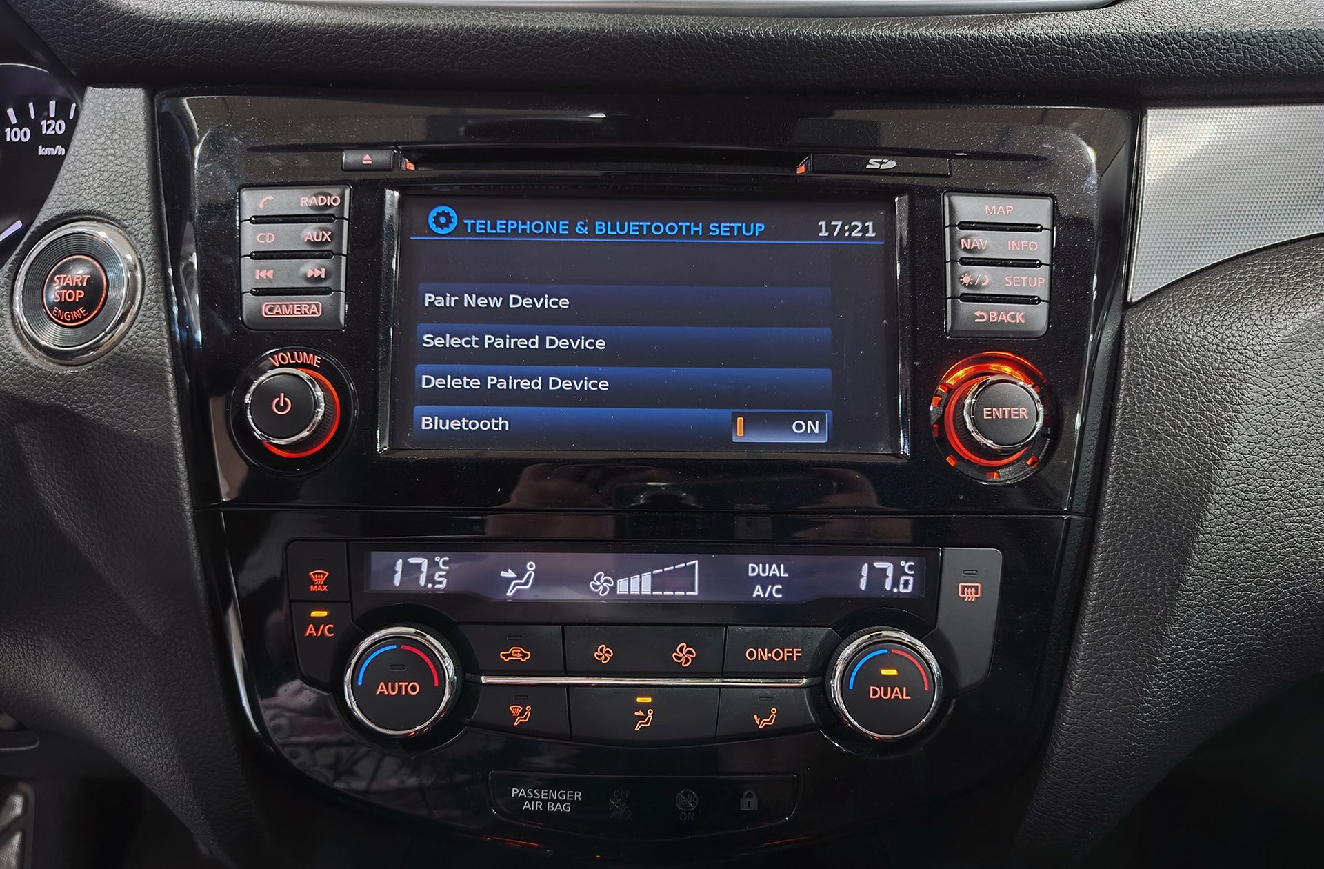Nissan Qashqai DIG-T 115 N-Connecta Xtronic - foto 28