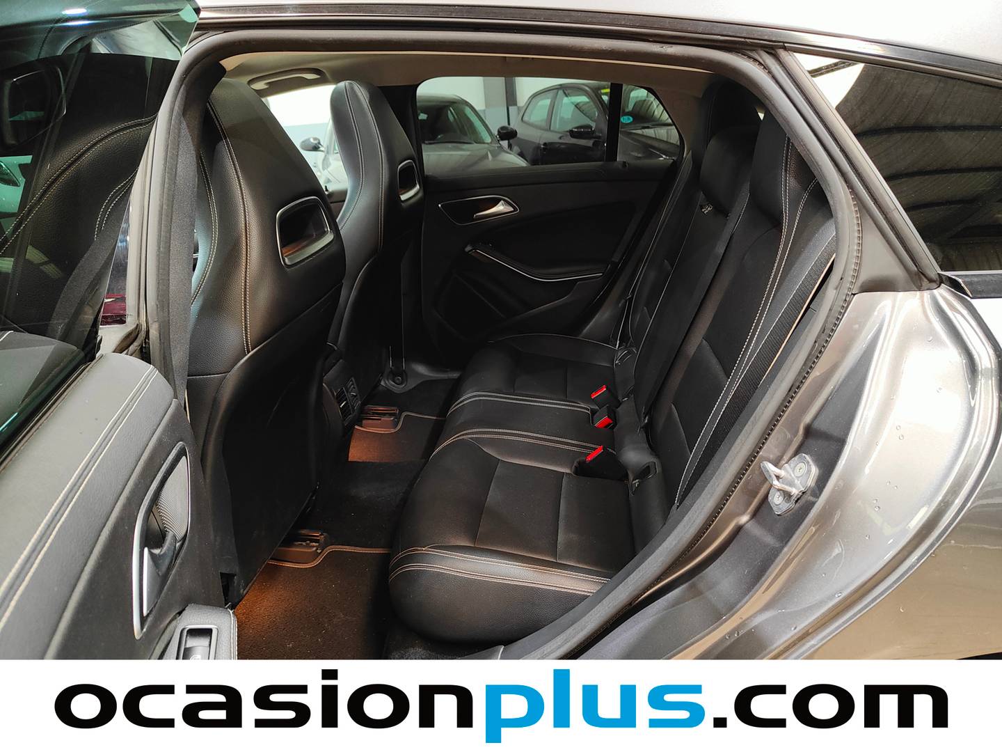 Foto asientos traseros Mercedes CLA Mercedes CLA Shooting Brake 200 d (136 CV) PACK AMG