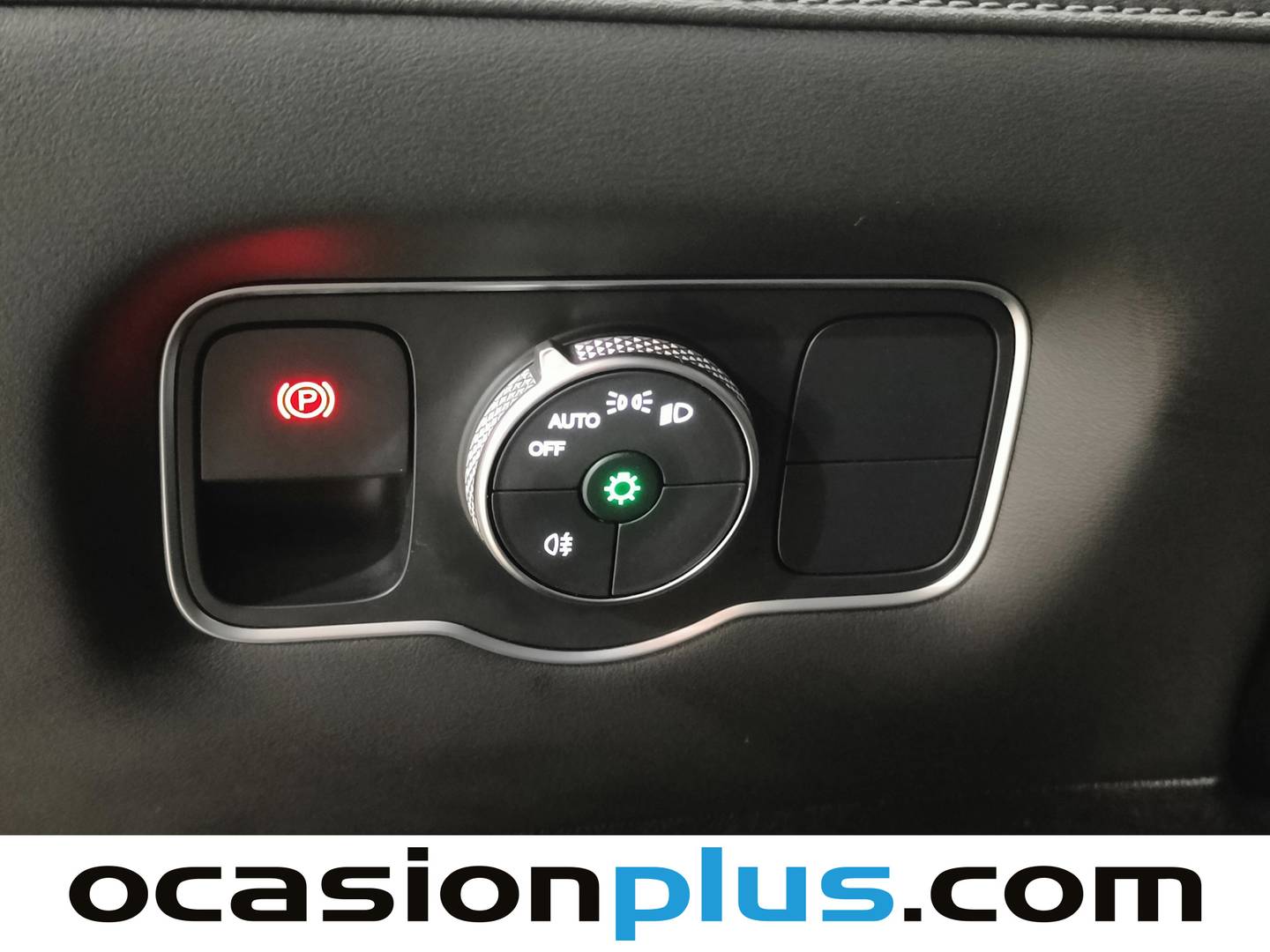EBRO S800 EBRO S800 1.6 TGDI Premium DCT (147 CV) 7 Plazas 147cv