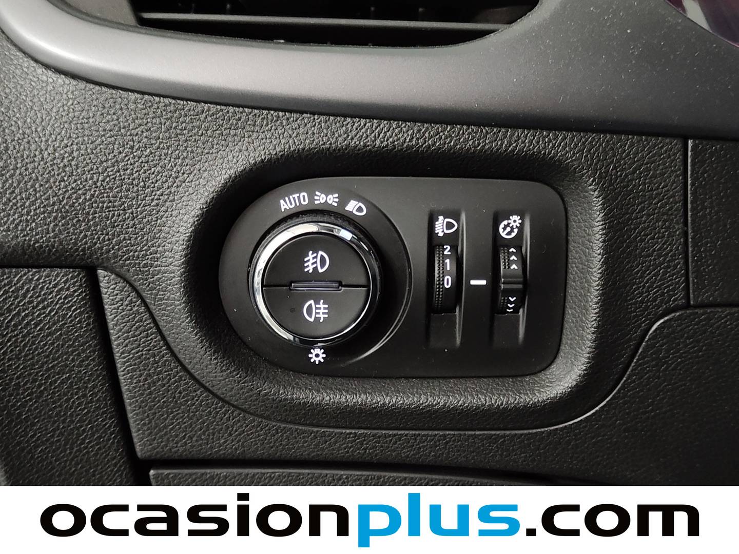 Foto Opel Astra Opel Astra 1.4 Turbo S&S Selective Pro Auto (150 CV)