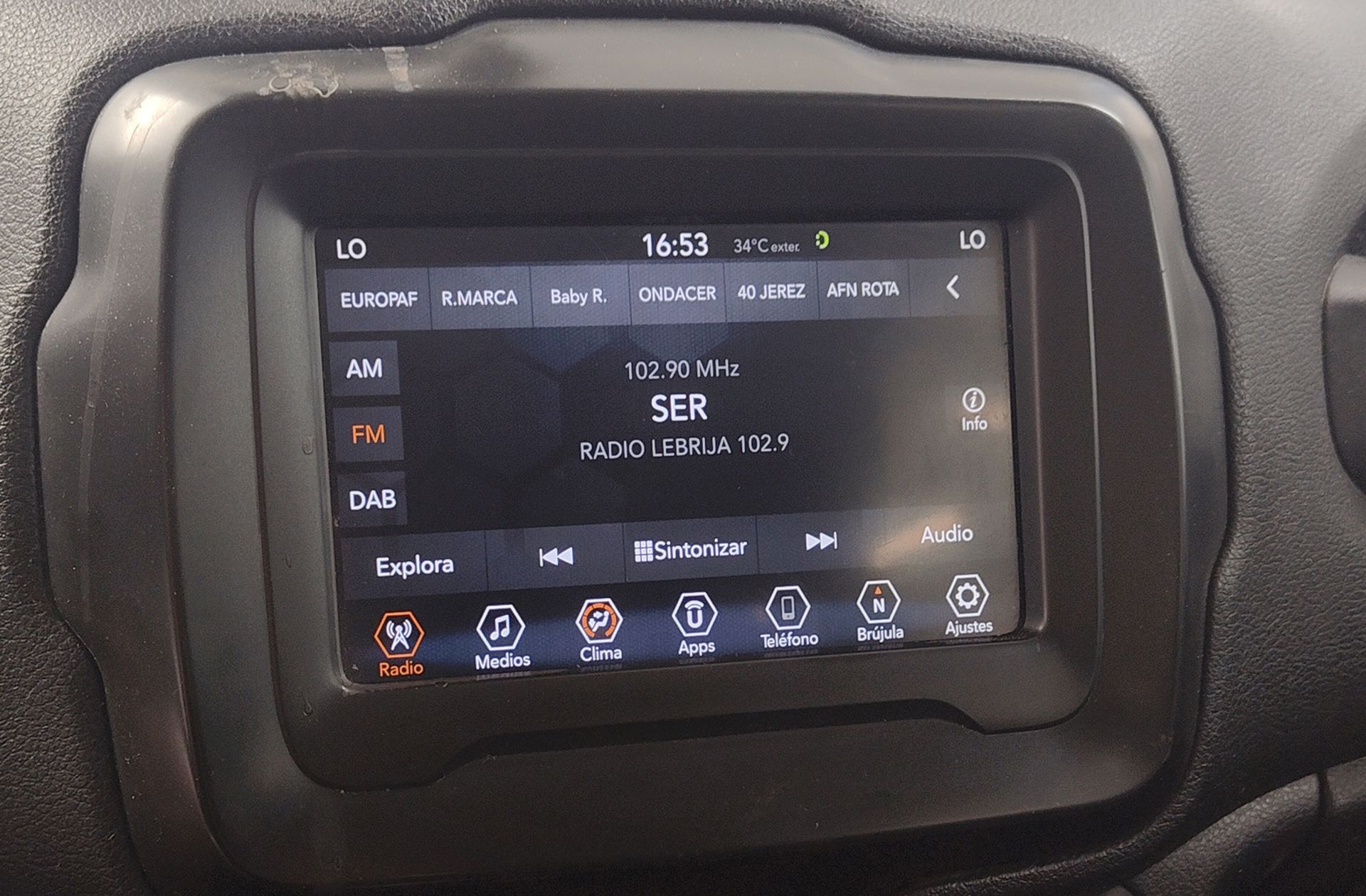 Jeep Renegade 1.6 MultiJet Limited 4x2 - foto 27