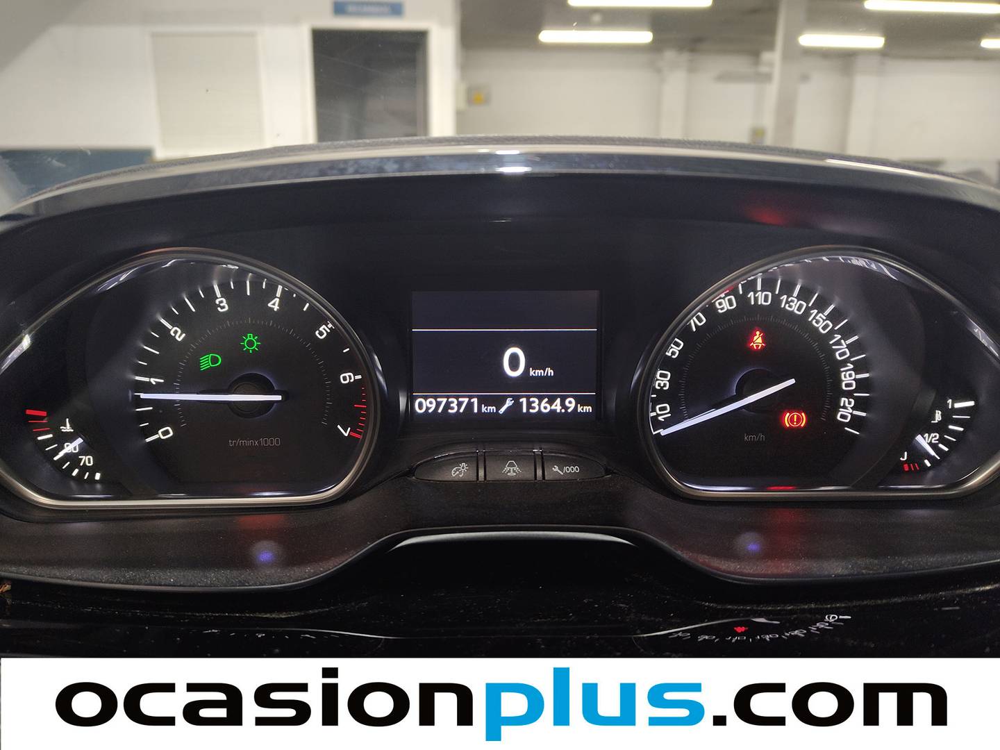 Peugeot 2008 Peugeot 2008 PureTech 110 S&S Allure (110 CV) 2015