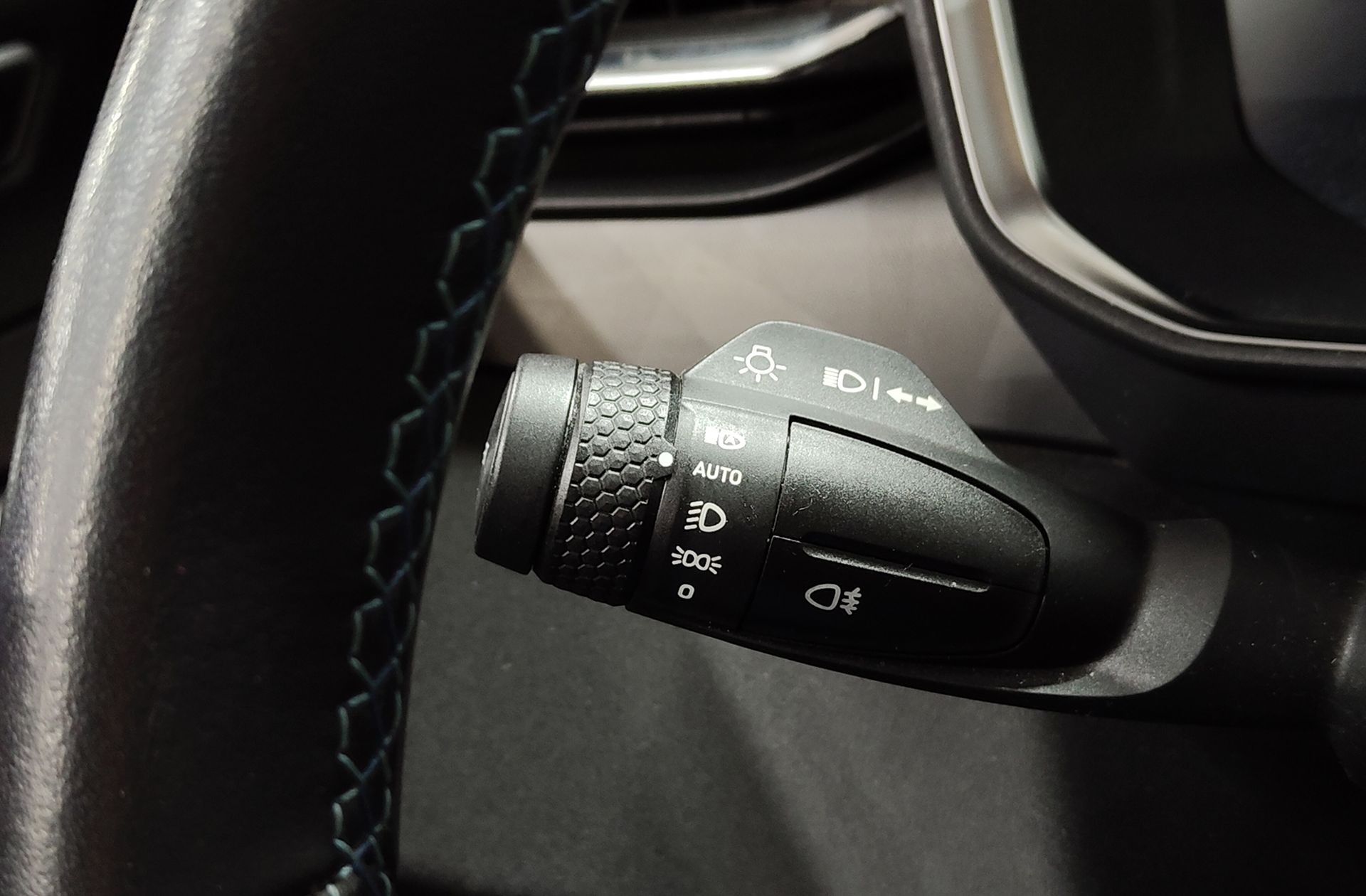 Lynk & Co 01 1.5 PHEV - foto 35