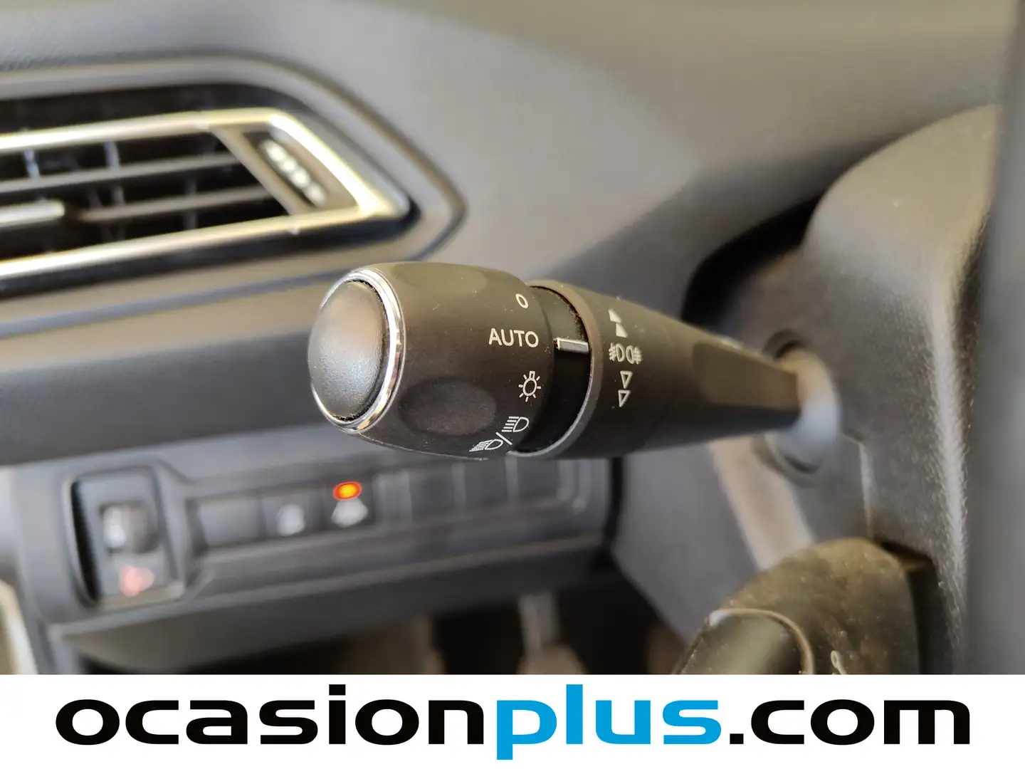 Foto Peugeot 308 Peugeot 308 PureTech 130 S&S Active Pack (130 CV)