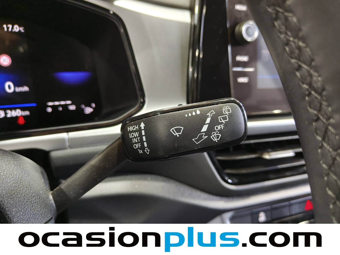 Foto Volkswagen T-Roc Volkswagen T-Roc "Más" 1.0 TSI (115 CV)