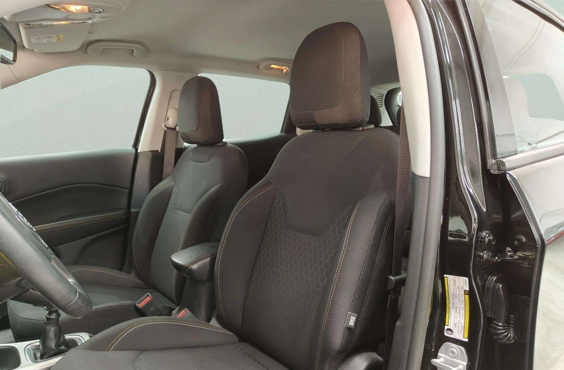 Jeep Compass 1.4 MultiAir Sport 4x2 - foto 10