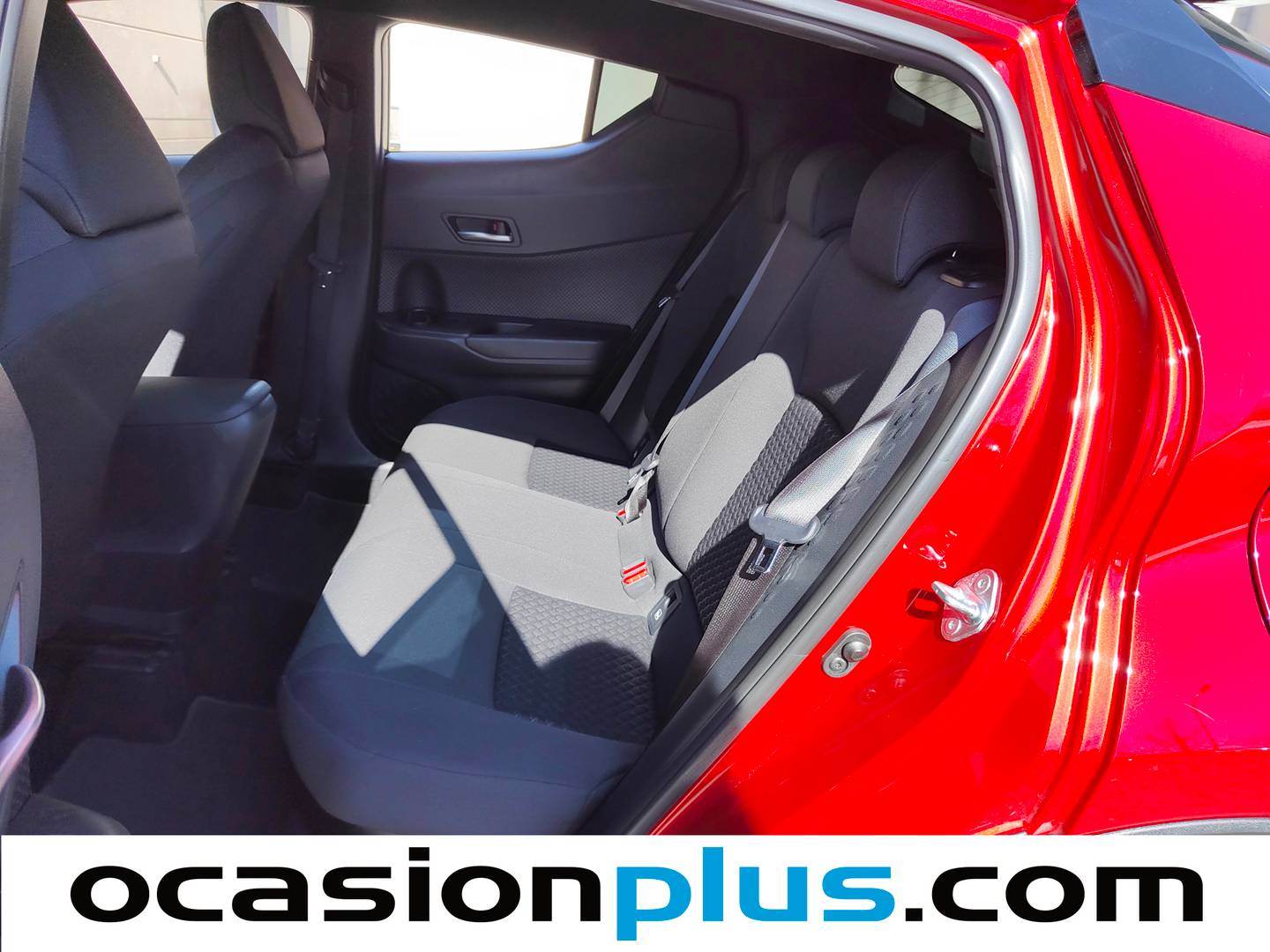 Foto asientos traseros Toyota C-HR Toyota C-HR 1.8 125H Active (122 CV)