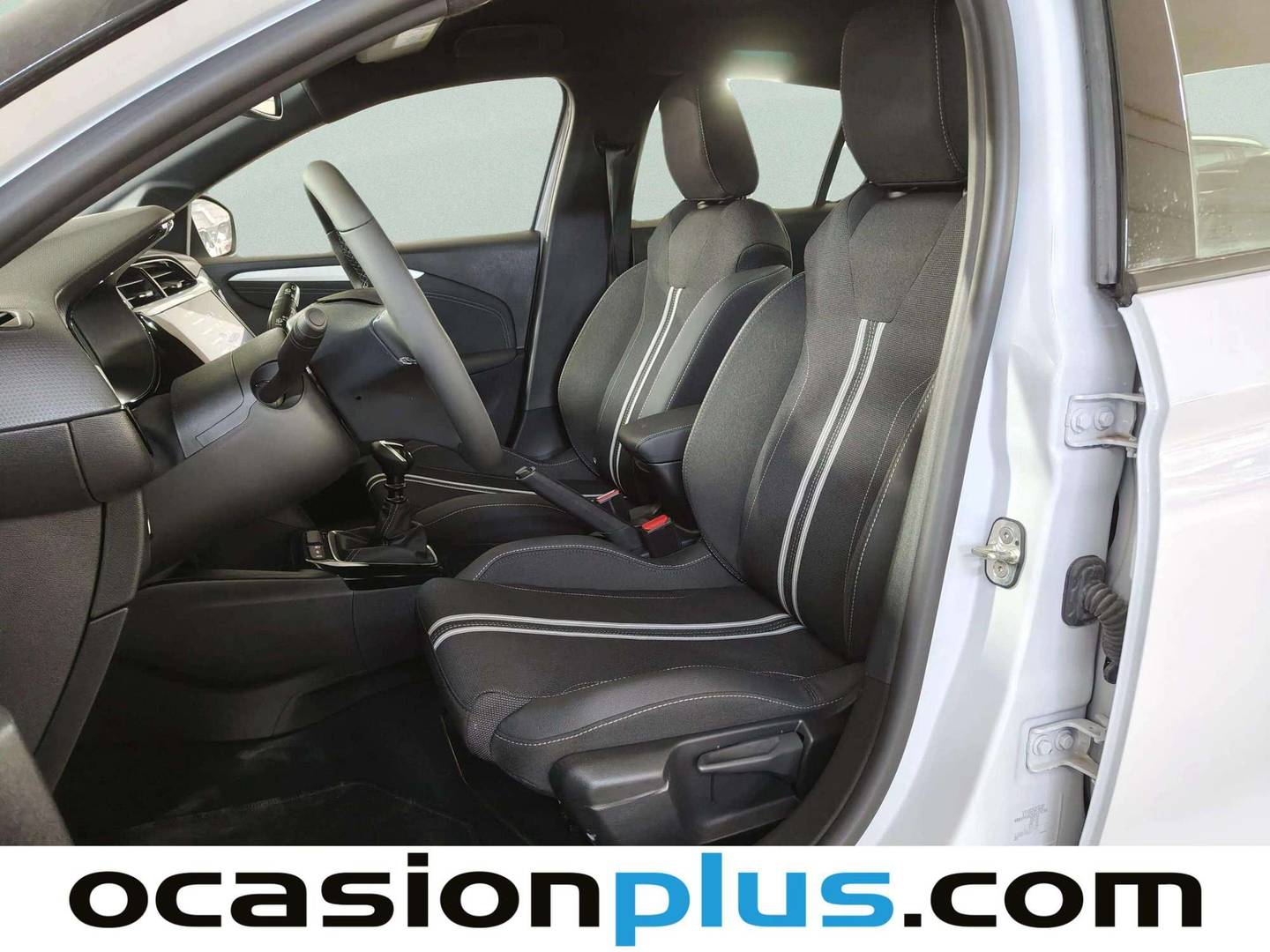 Foto asientos delanteros Opel Corsa Opel Corsa 1.2 T XHL GS (100 CV)