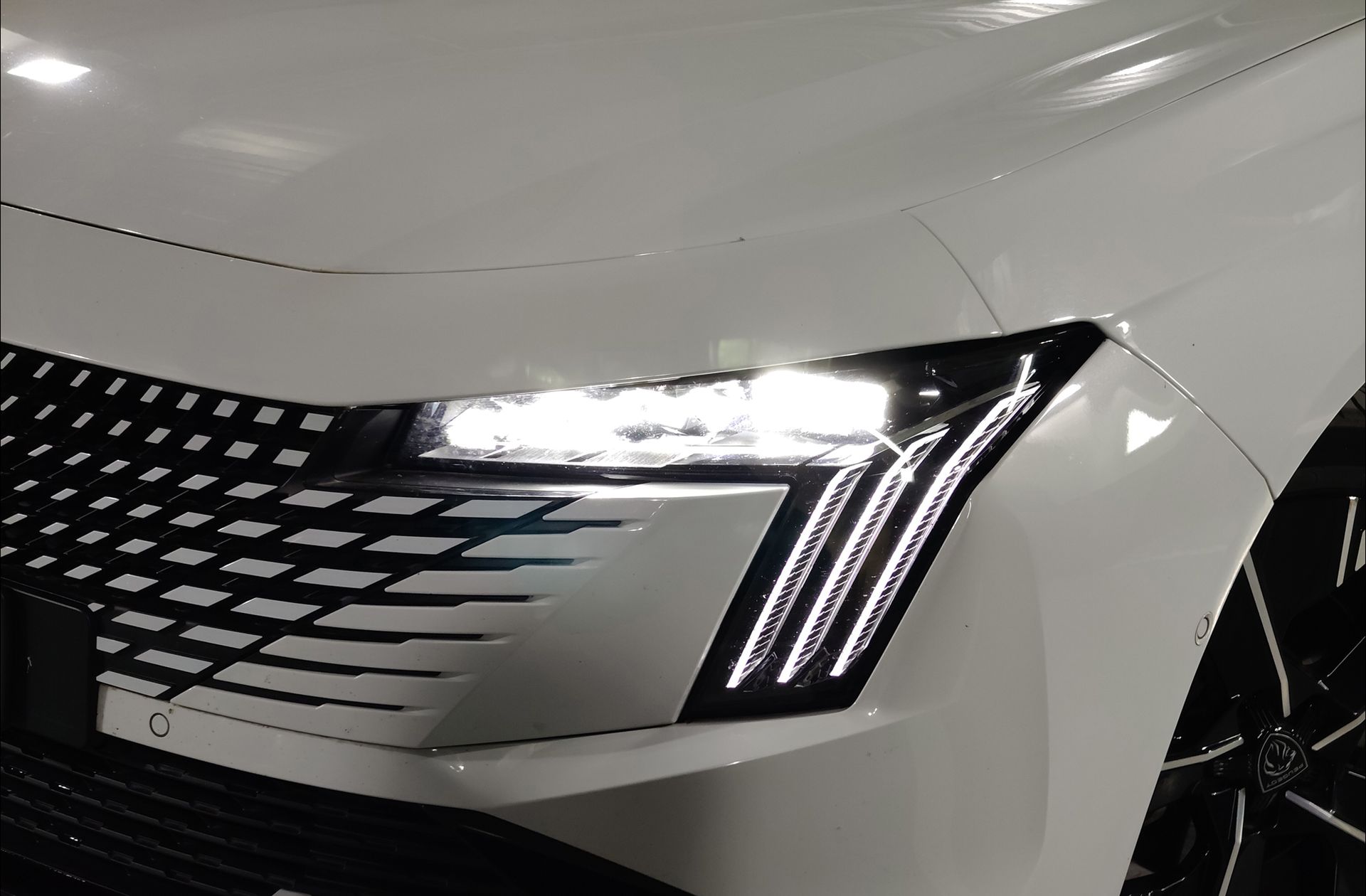 Peugeot 508 SW SW BlueHDi 130 GT EAT8 - foto 17