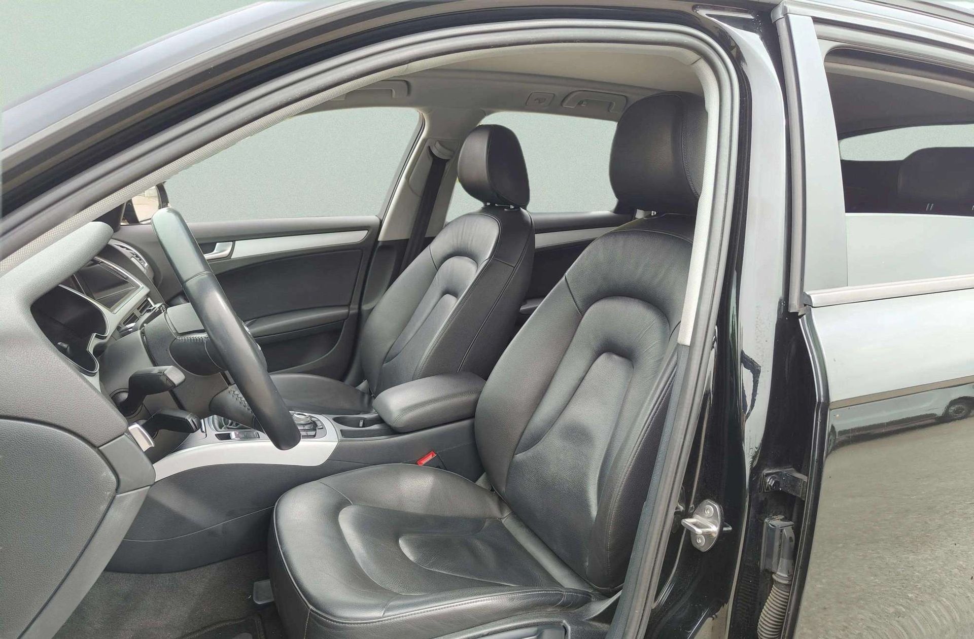 Audi A4 Avant 2.0 TDI clean diesel ultra - foto 9