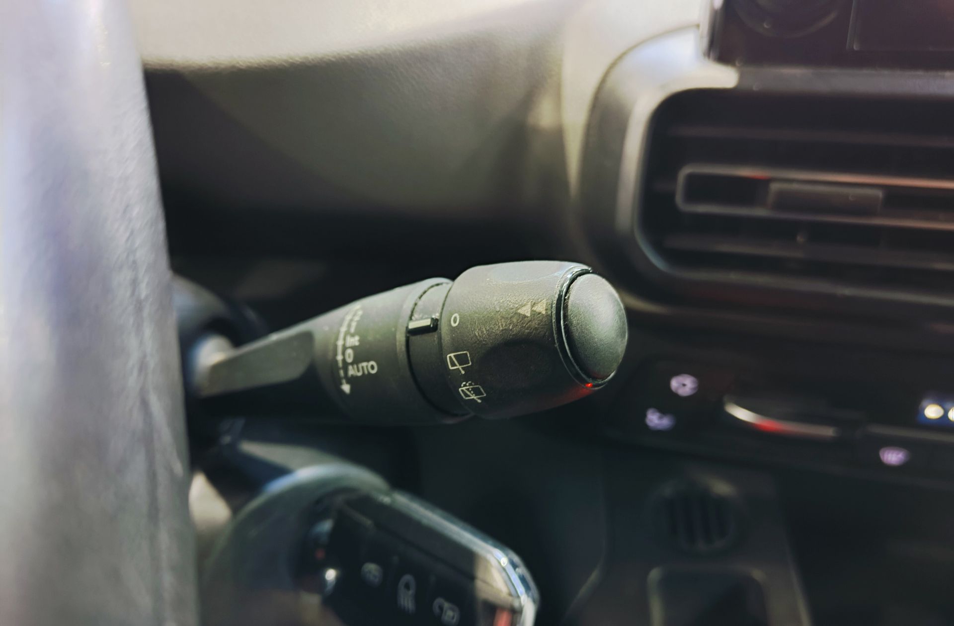 Peugeot Rifter PureTech 110 Active Standard - foto 31