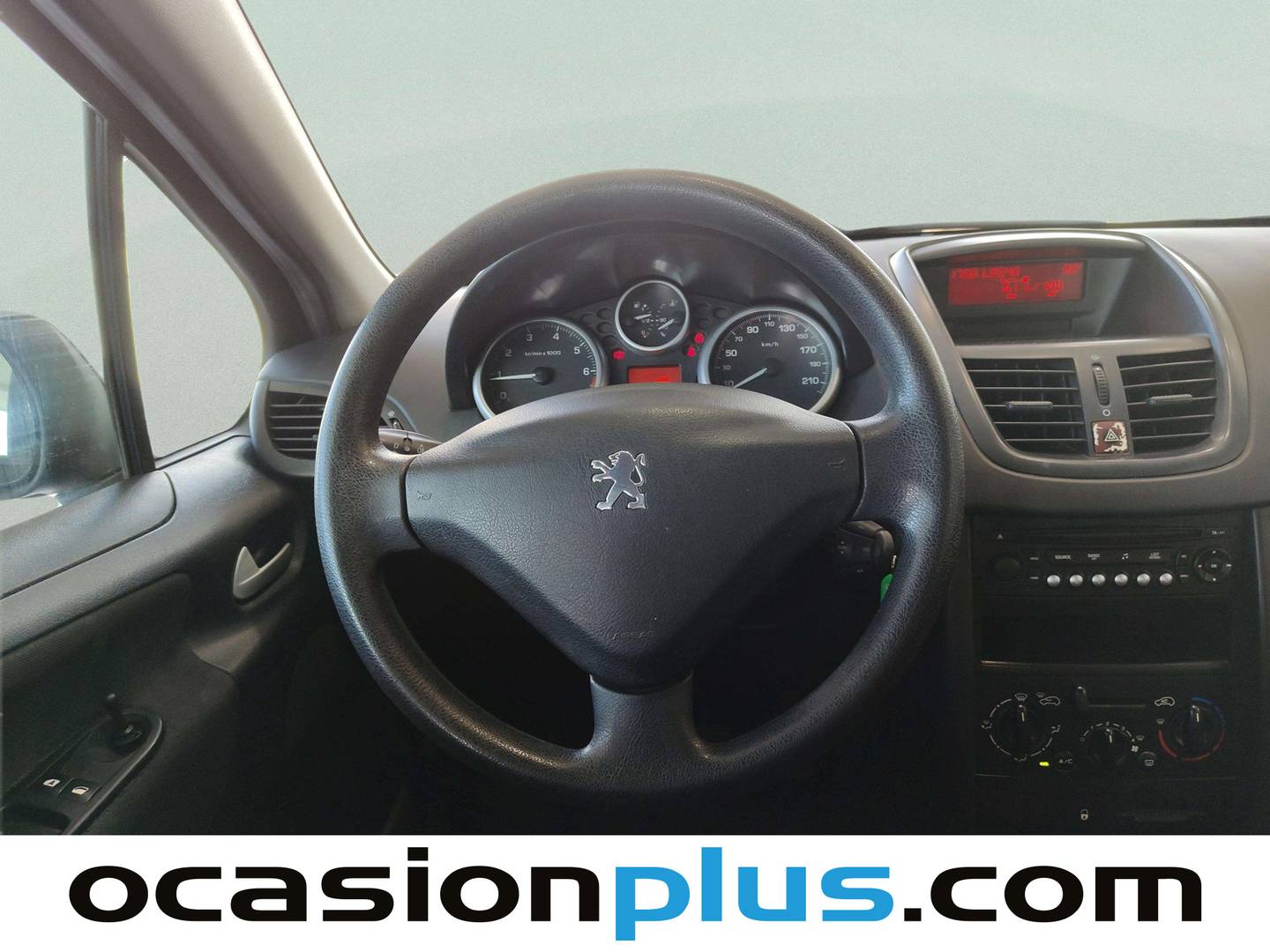 Peugeot 207 Peugeot 207 1.4 Urban (75 CV) gasolina