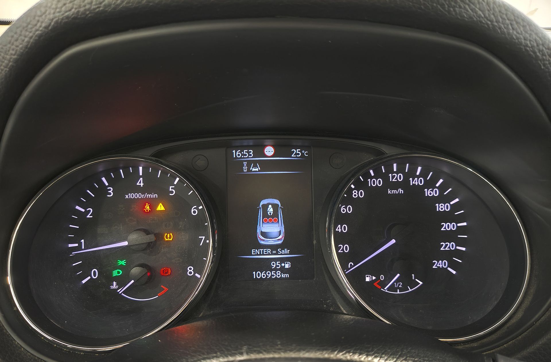 Nissan Qashqai DIG-T 115 N-Connecta 4x2 - foto 21