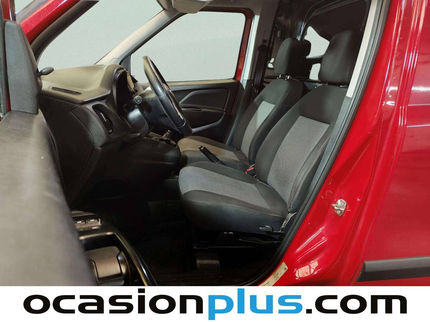 Foto asientos delanteros Fiat Doblò Cargo Fiat Dobló Cargo 1.3 Multijet Base E6 (80 CV)