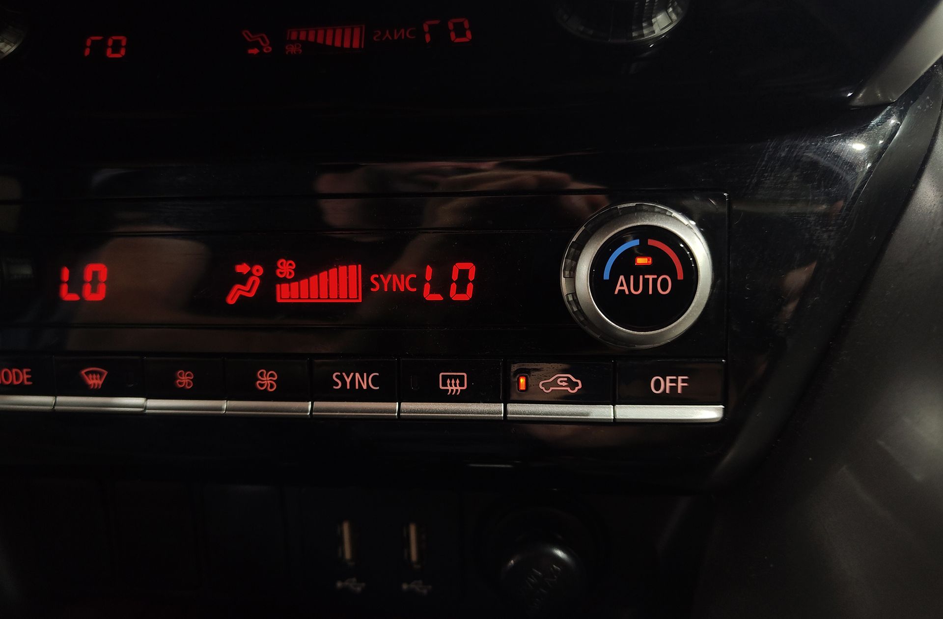 Mitsubishi Eclipse Cross 2.4 PHEV Kaiteki 4WD - foto 33