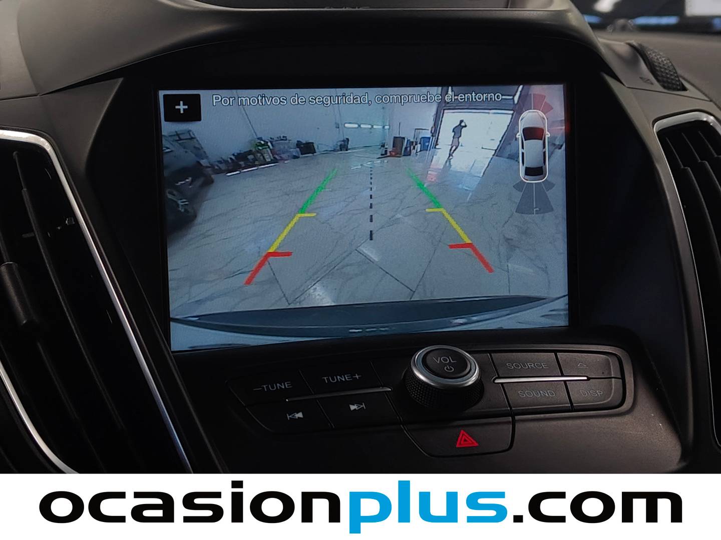 Equipamiento del Ford C-Max Ford C-Max 1.0 EcoBoost S&S Titanium (125 CV)