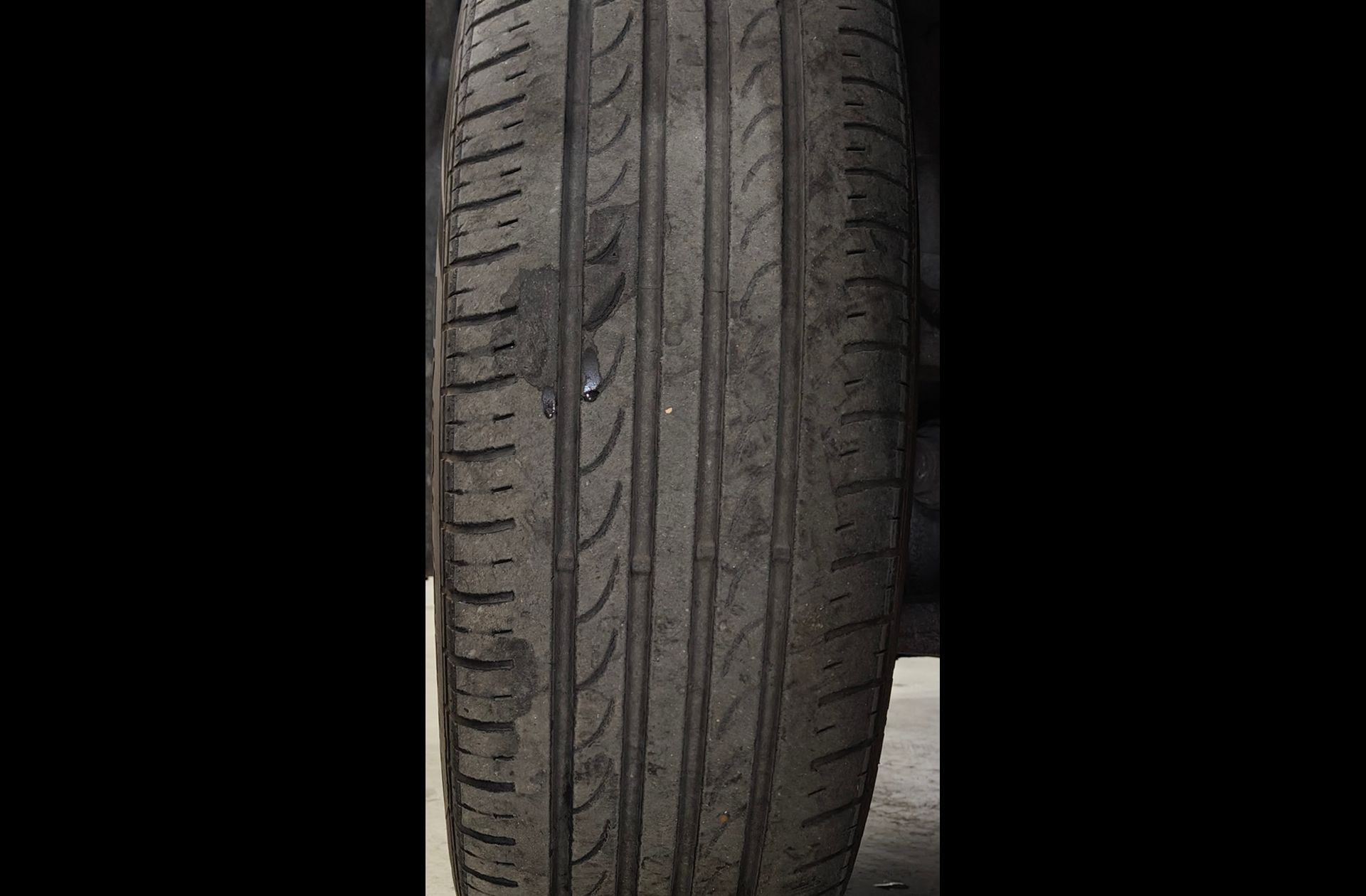 Mitsubishi Carisma 1.9 DI-D Comfort - foto 22