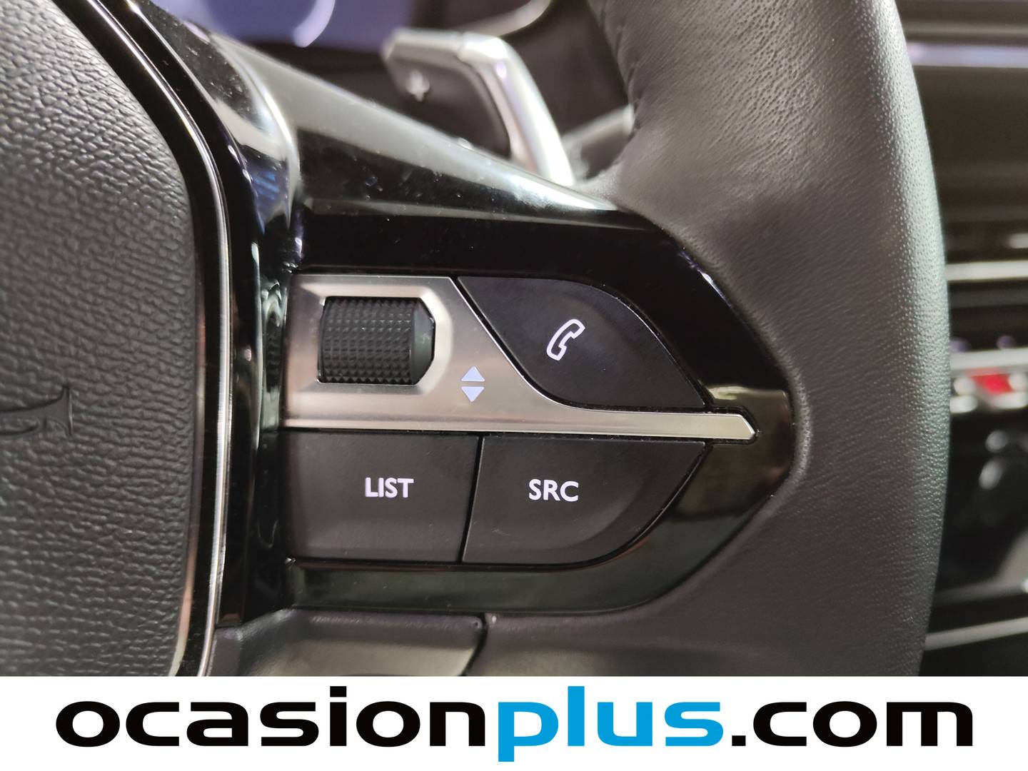 Peugeot 2008 Peugeot 2008 Allure Hybrid eDCS6 (145 CV) km 0
