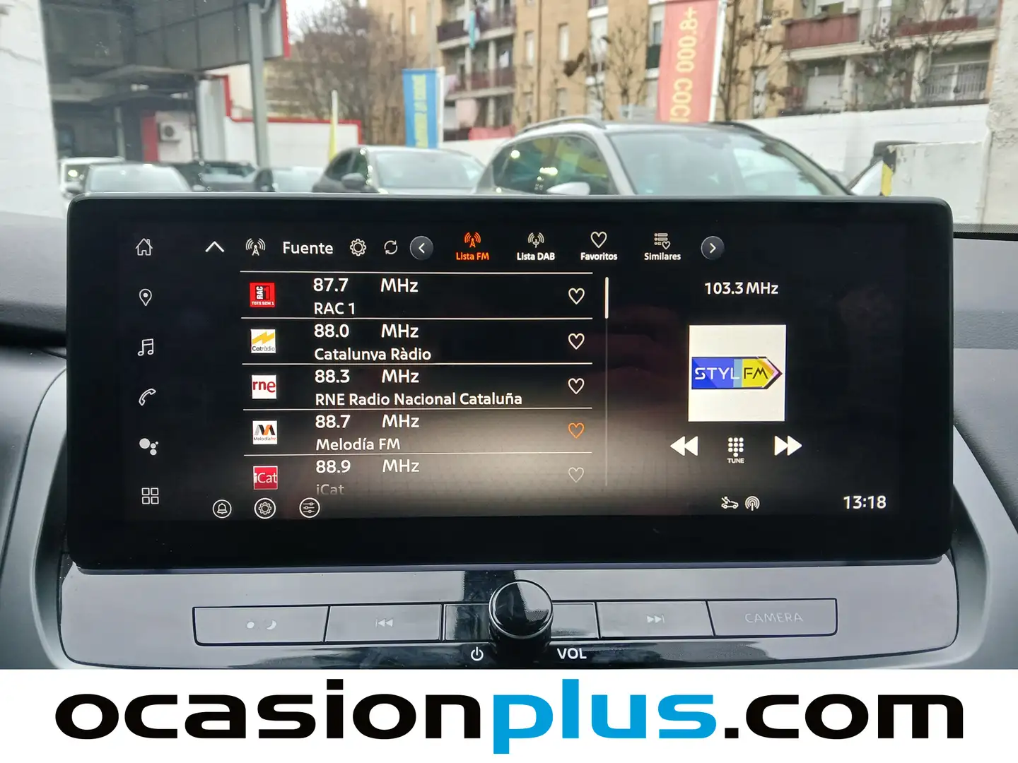 Foto Nissan QASHQAI Nissan Qashqai DIG-T 140 N-Connecta (140 CV)