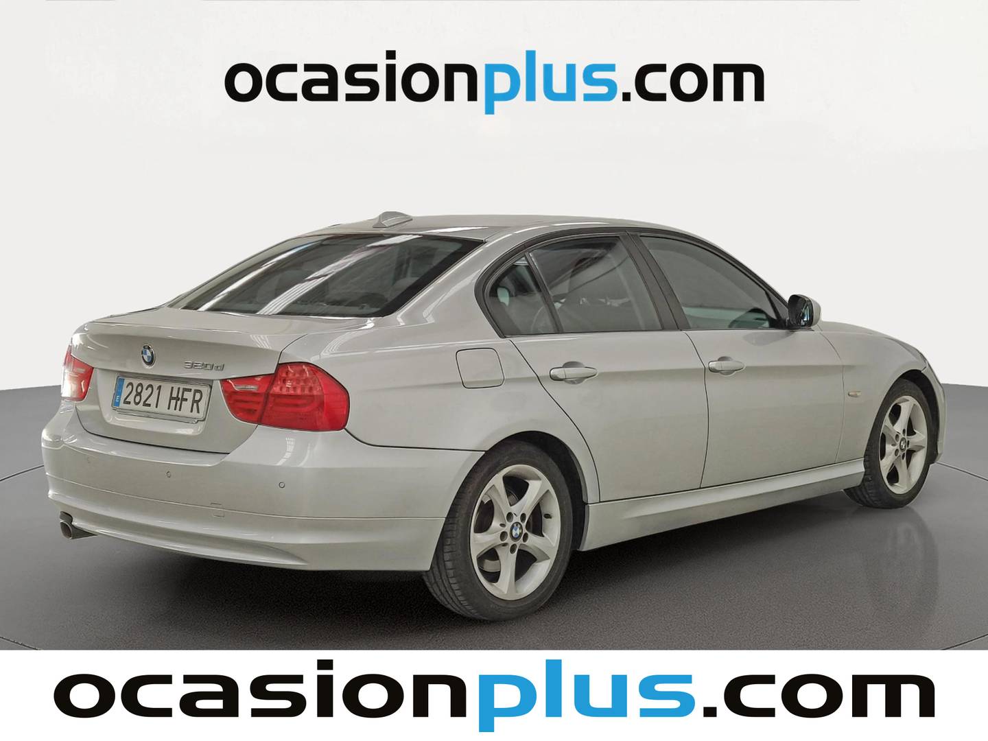 Foto trasera BMW Serie 3 BMW Serie 3 320d (184 CV) derecha
