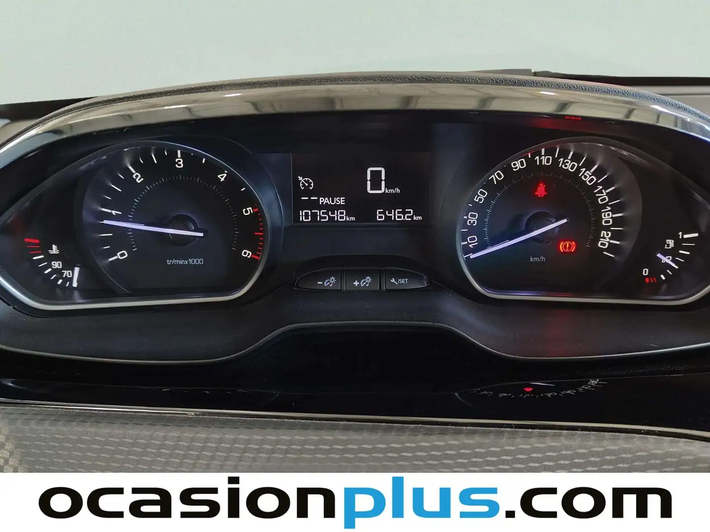 Foto Peugeot 208 Peugeot 208 1.6 BlueHDi Style (100 CV)