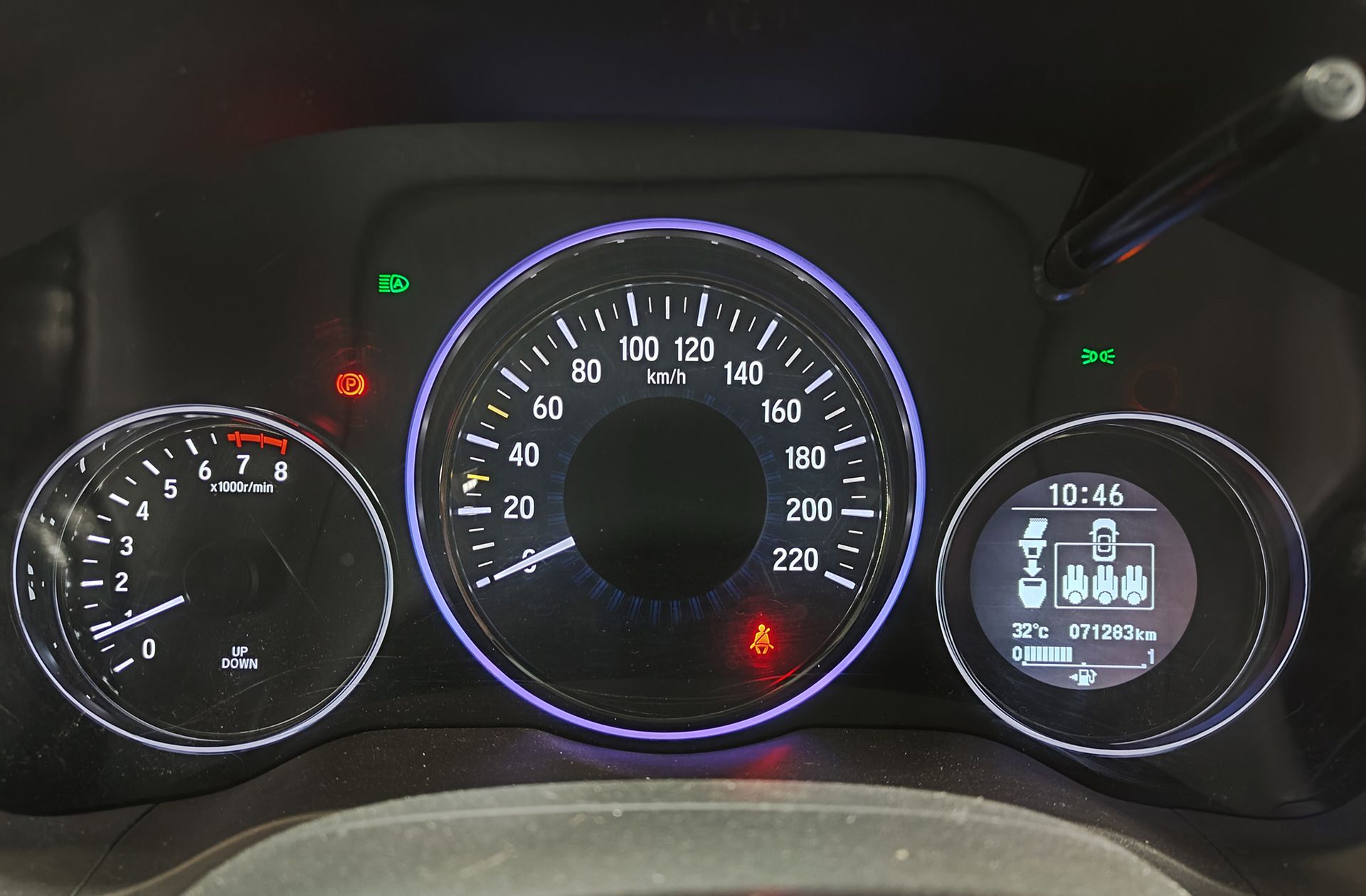 Honda HR-V 1.5 i-VTEC Elegance - foto 26