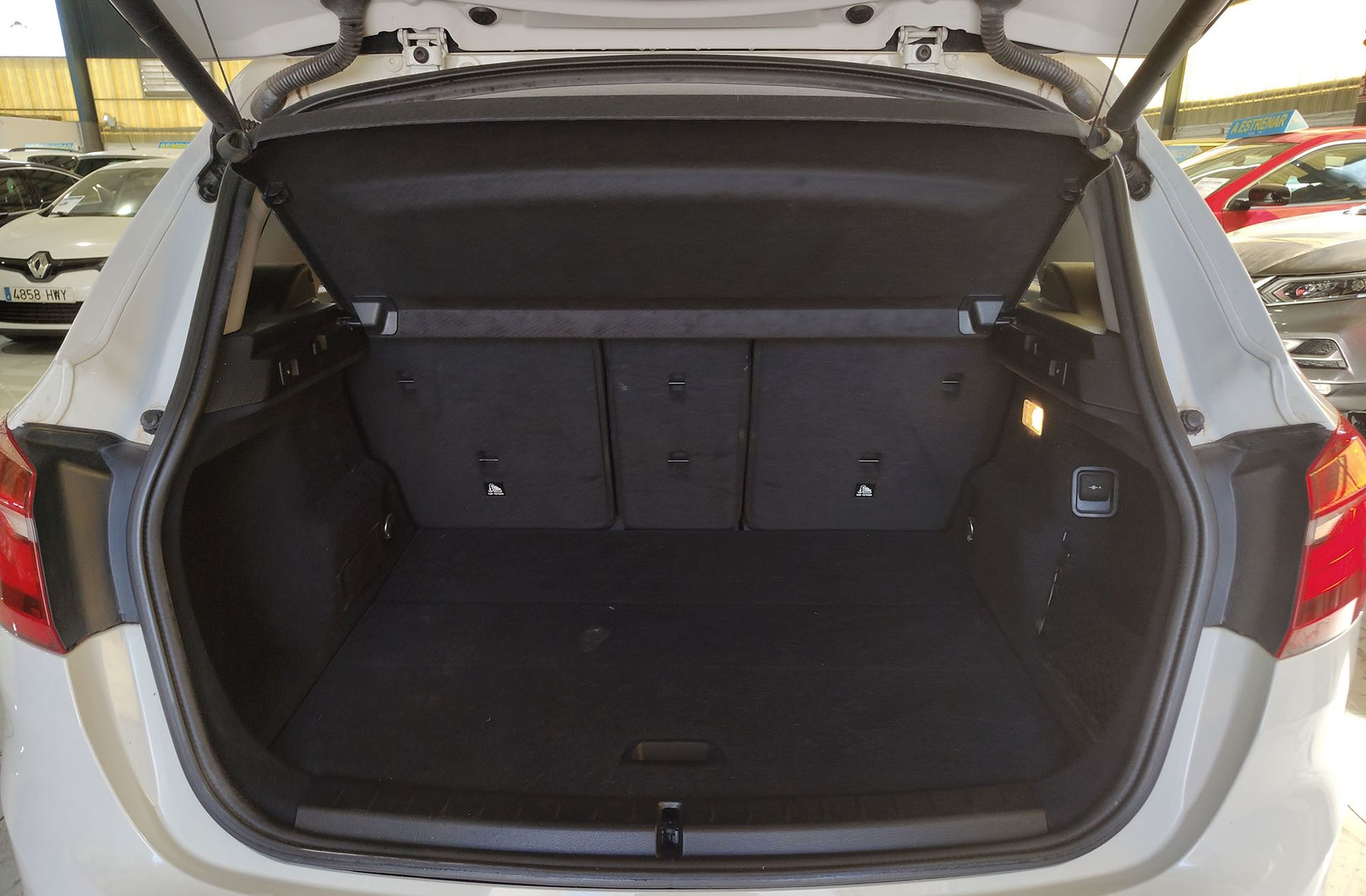 BMW Serie 2 Active Tourer 2 218d Active Tourer - foto 17