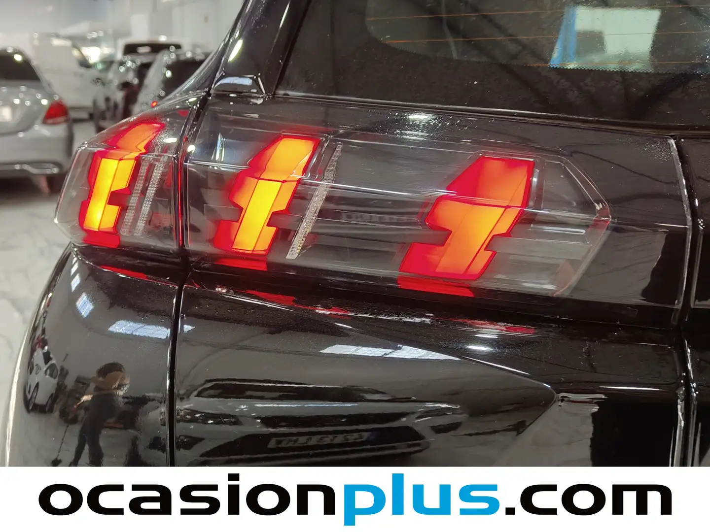 Foto Peugeot 2008 Peugeot 2008 Puretech 100 S&S Active Pack (100 CV)