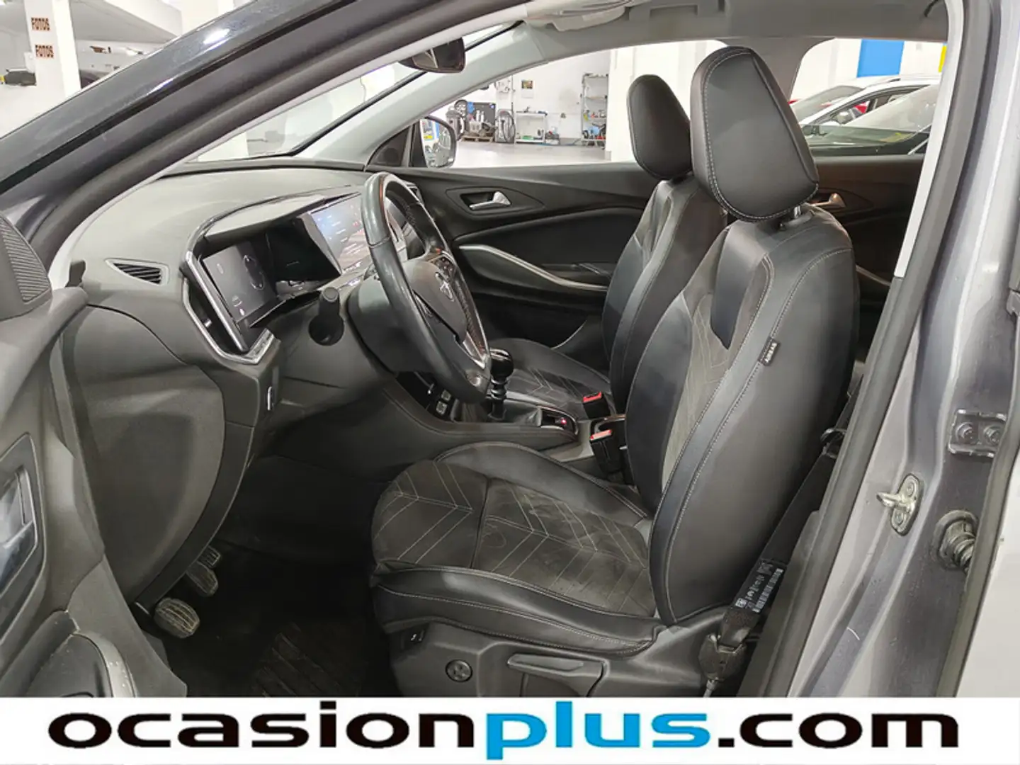 Foto Opel Grandland Opel Grandland 1.2 Turbo Ultimate (130 CV)