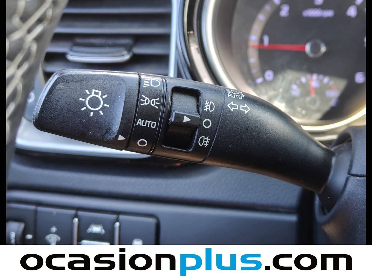 Foto KIA Ceed Kia Ceed 1.6 CRDi GT Line DCT (136 CV)