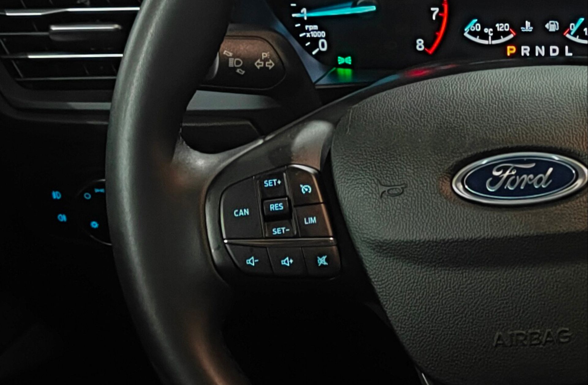 Ford Focus SportBreak 1.0 EcoBoost MHEV Active - foto 26