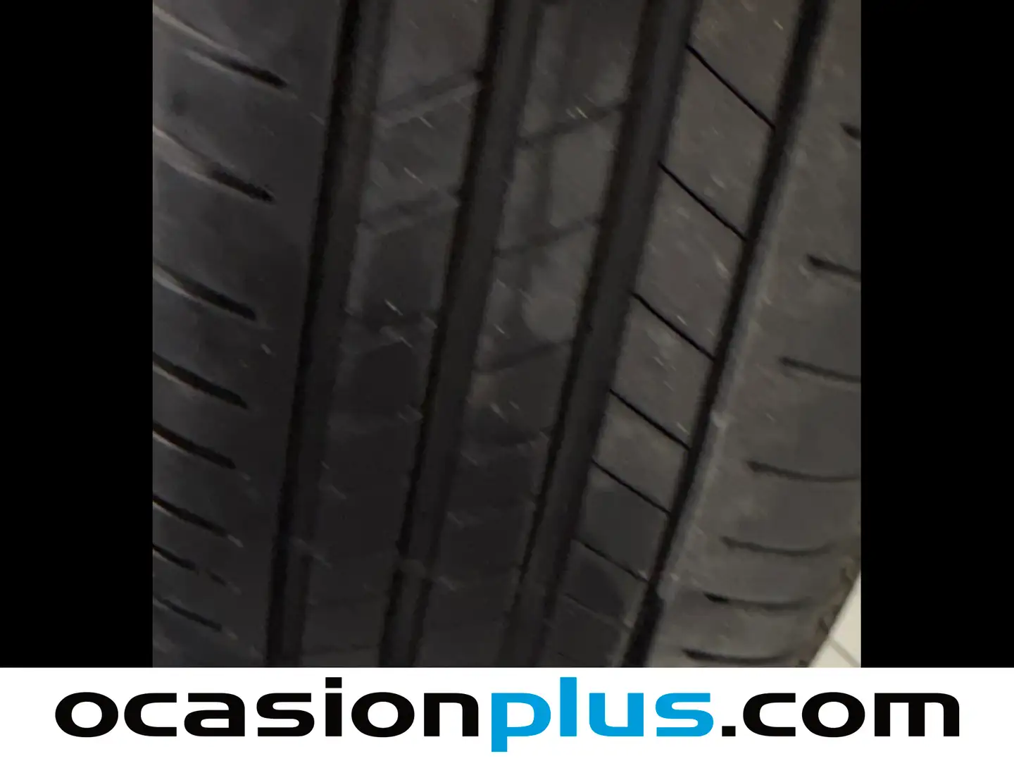 Foto Citroën C3 Citroen C3 BlueHDi 100 S&S Live Pack (100 CV)