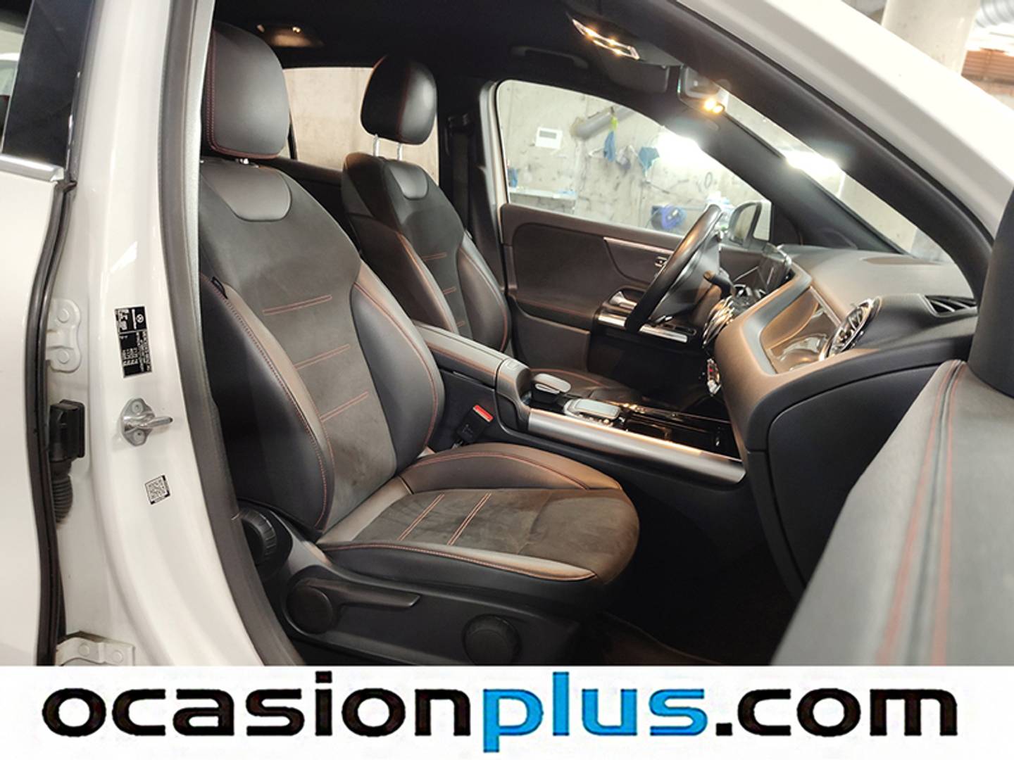 Foto Mercedes GLA Mercedes-Benz GLA 200 D Paquete AMG (150 CV)