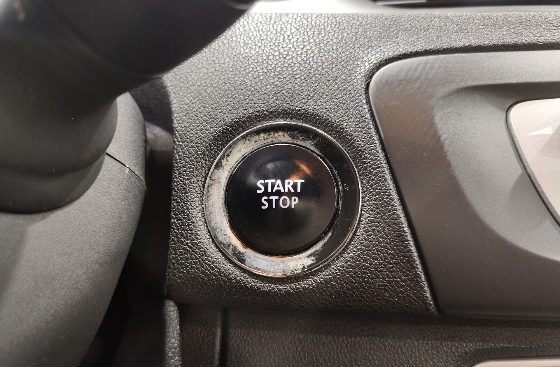 Renault Grand Scénic Limited Energy dCi 7 plazas - foto 33