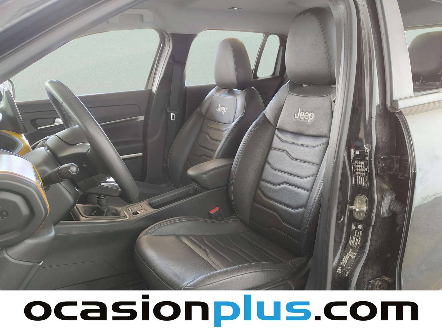 Foto asientos delanteros Jeep Avenger Jeep Avenger 1.2 G Summit (100 CV)