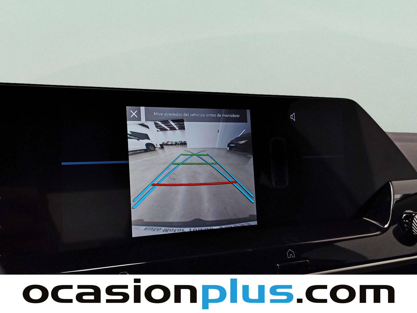 Equipamiento del Citroën C4 X Citroën C4 X PureTech 100 S&S Feel (102 CV)
