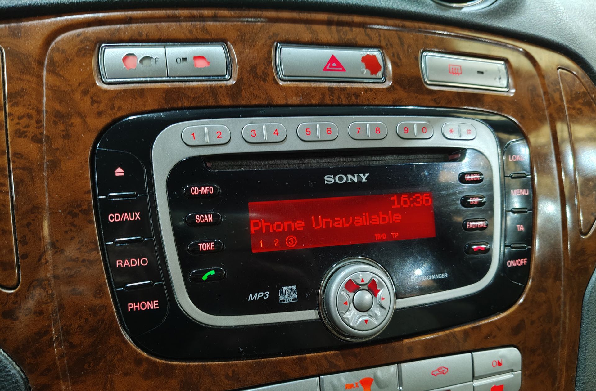 Ford Mondeo 2.0 16v Ghia - foto 24