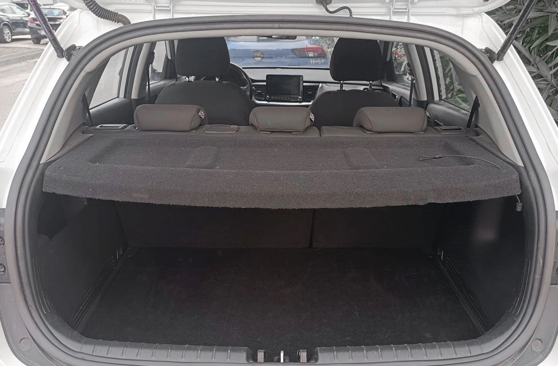 Kia Stonic 1.0 T-GDi Drive DCT - foto 16