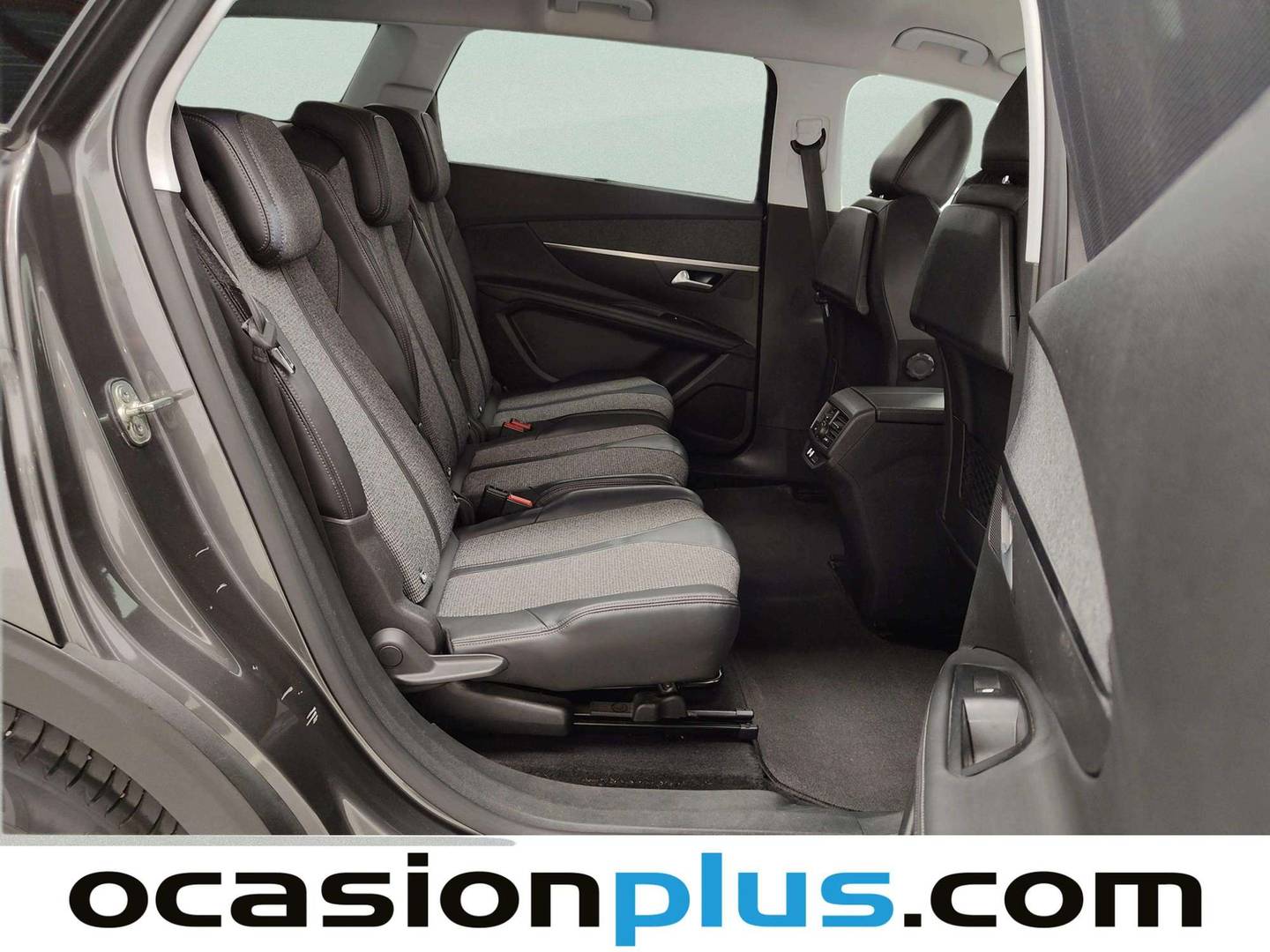 Foto Peugeot 5008 Peugeot 5008 BlueHDi 130 S&S Allure (130 CV) 7 Plazas