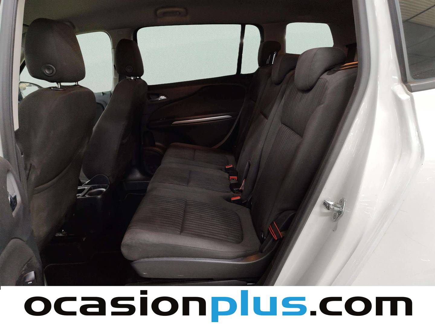 Foto asientos traseros Opel Zafira Opel Zafira 1.4 Turbo S&S Expression (120 CV) 7 Plazas