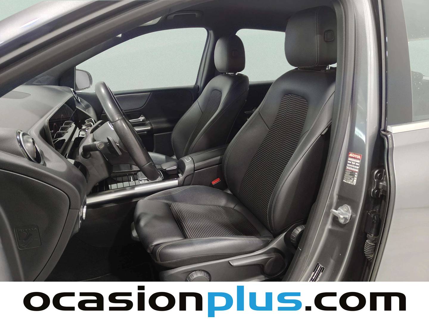 Foto asientos delanteros Mercedes Clase B Mercedes Clase B B 180 d (116 CV)