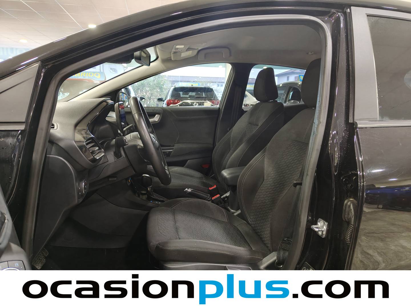 Foto asientos delanteros Ford Puma Ford Puma 1.0 EcoBoost MHEV Titanium Design Auto (125 CV)