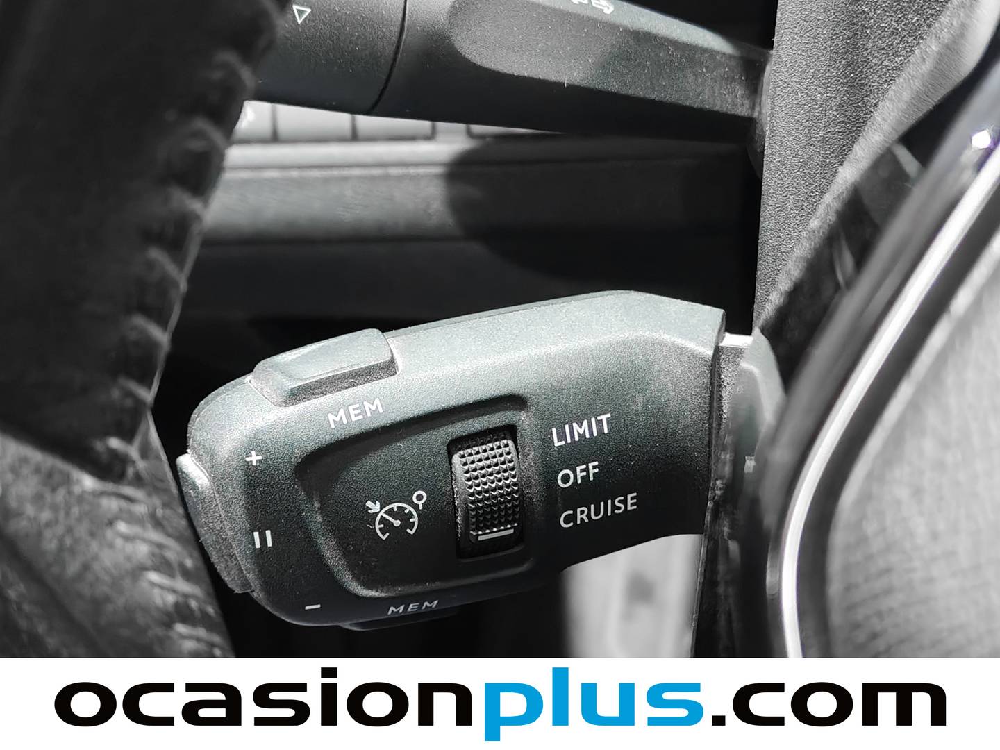 Peugeot 3008 Peugeot 3008 PureTech 130 S&S Active Pack (130 CV) de ocasión